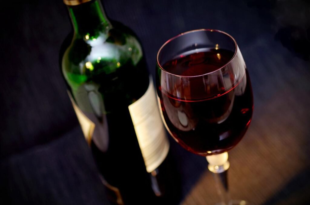 wine, red wine, glass-541922.jpg